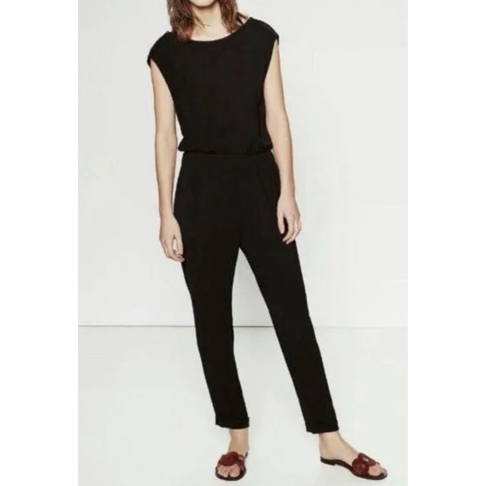Size XS - Zara Basic Shoulder Zip Zipper Jumpsuit